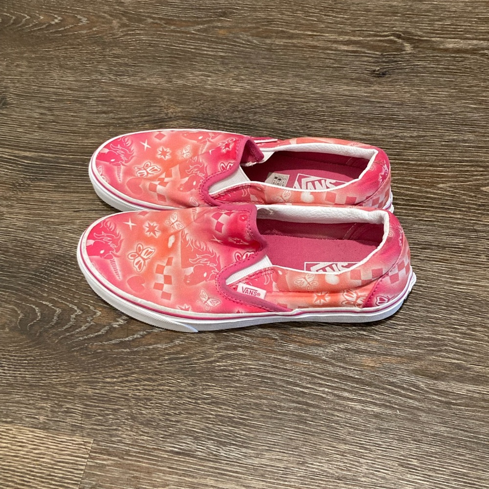 Vans Pink Graphic Slip-On Sneakers - Picture 3 of 9